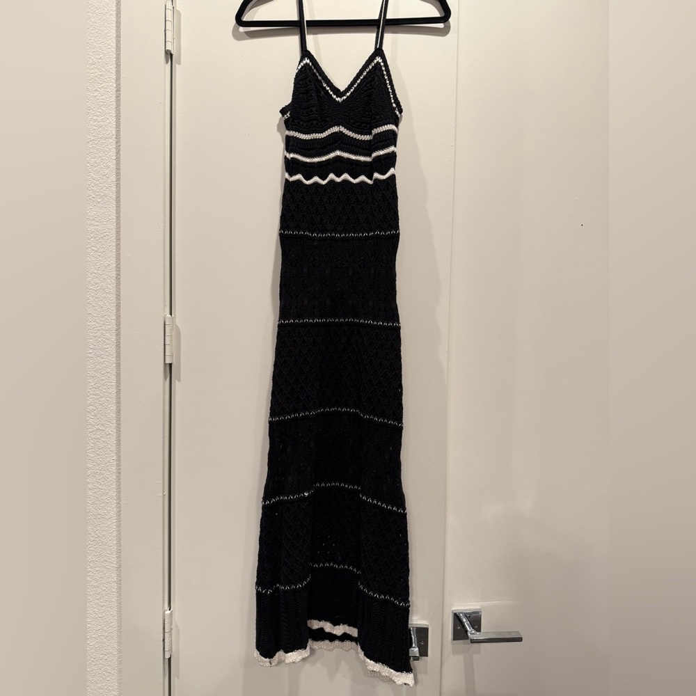 Olive & Oak Black and White Maxi Dress